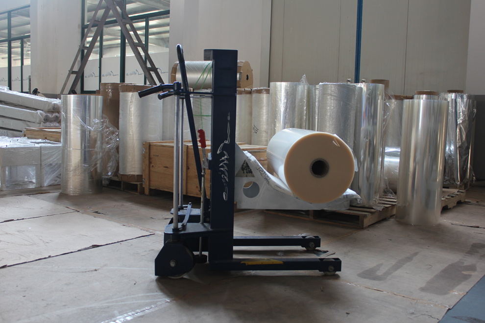 CTY1000 Manual roll lifter